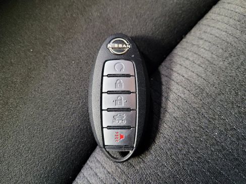 Used 2024 Nissan Altima 2.5 SV image 32