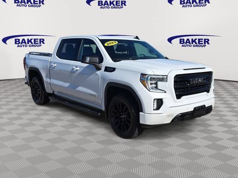Used 2022 GMC Sierra 1500 Elevation w/ Preferred Package AWD/4WD image 3