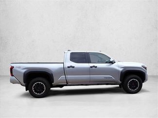 Used 2024 Toyota Tacoma TRD Off-Road w/ TRD Off Road Premium Package AWD/4WD video 4