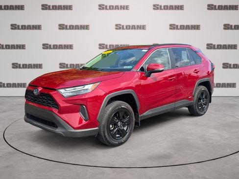 Used 2024 Toyota RAV4 XLE w/ Convenience Package AWD/4WD image 1