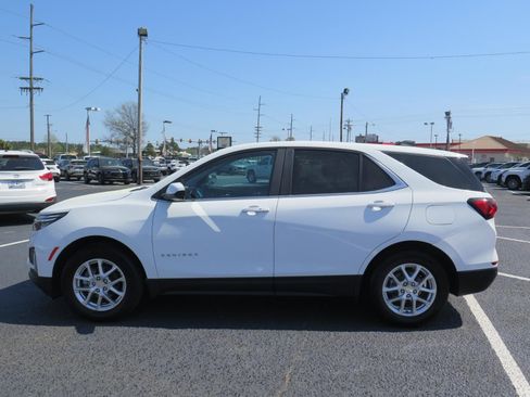 Used 2024 Chevrolet Equinox LT image 6