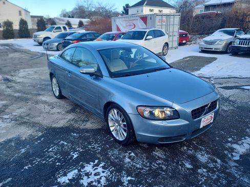 Used 2009 Volvo C70 T5 image 18