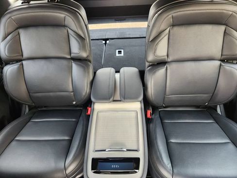 New 2027 Lincoln Navigator Reserve w/ Jet Appearance Package AWD/4WD image 14