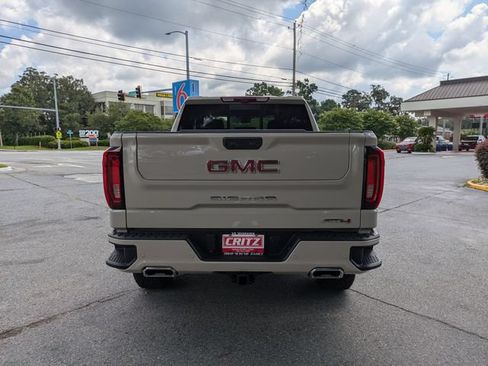 New 2026 GMC Sierra 1500 AT4 w/ AT4 Premium Package AWD/4WD image 6