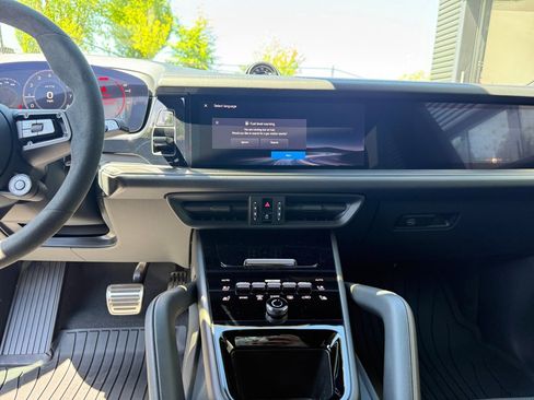 New 2026 Porsche Cayenne GTS AWD/4WD image 16