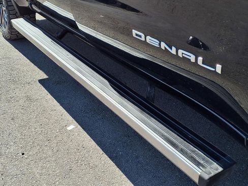 Used 2019 GMC Sierra 1500 Denali w/ Technology Package image 11
