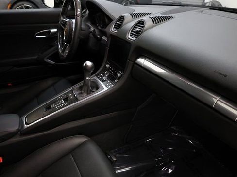 Used 2024 Porsche 718 Boxster S RWD image 87