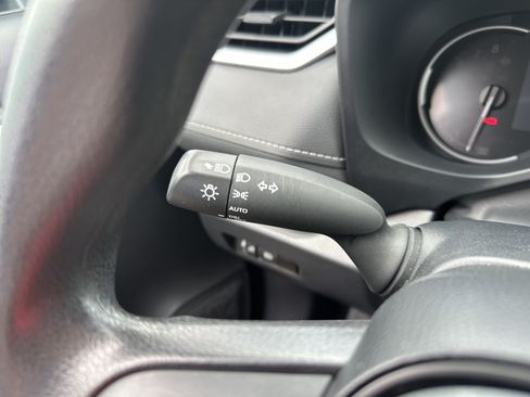 Used 2023 Toyota RAV4 XLE AWD/4WD image 26