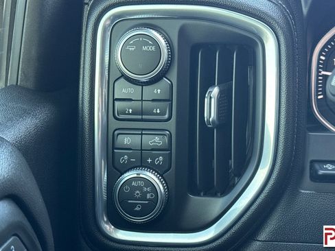 Used 2021 GMC Sierra 3500 Denali w/ Denali Ultimate Package image 31