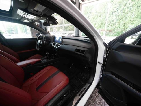 Used 2024 Lexus UX 250h F Sport AWD/4WD image 26