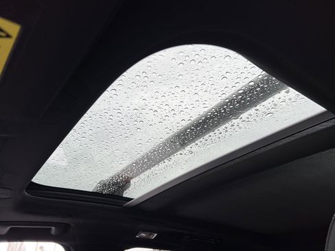 Used 2016 Volvo XC90 T6 R-Design w/ Vision Package image 13