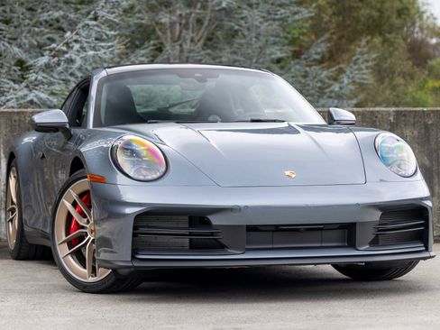 Used 2025 Porsche 911 Carrera S image 6
