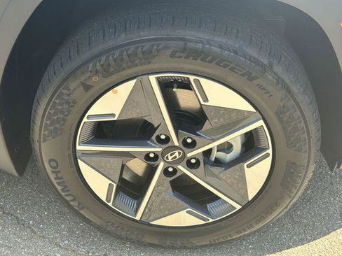 New 2025 Hyundai Tucson SEL image 12