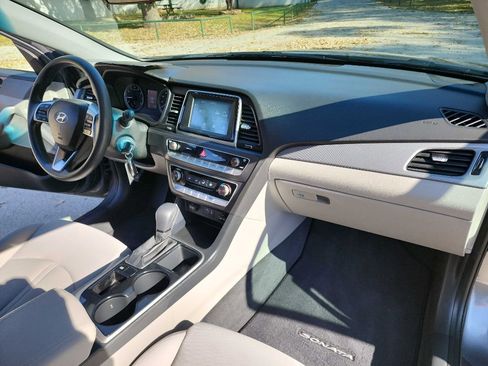 Used 2019 Hyundai Sonata ECO FWD image 35