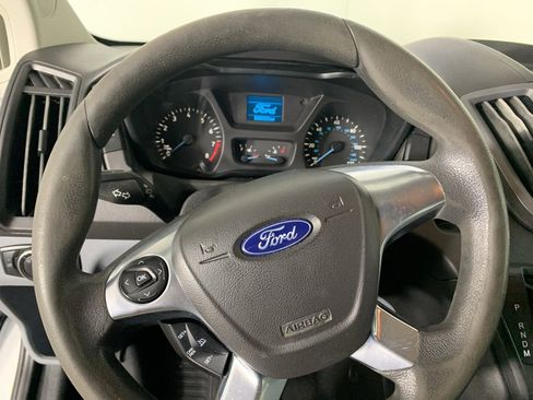 Used 2018 Ford Transit 150 130 Medium Roof image 22