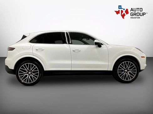 Used 2019 Porsche Cayenne S AWD/4WD image 8