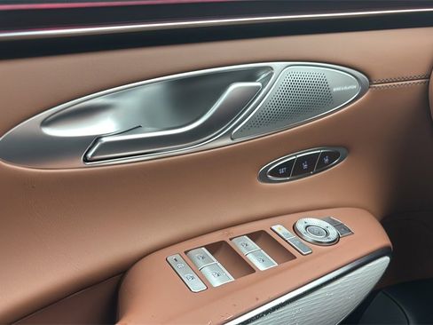 New 2026 Genesis GV70 2.5T Advanced image 16