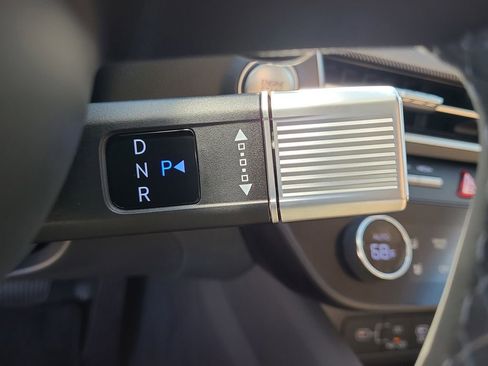 New 2025 Hyundai Sonata Limited image 16