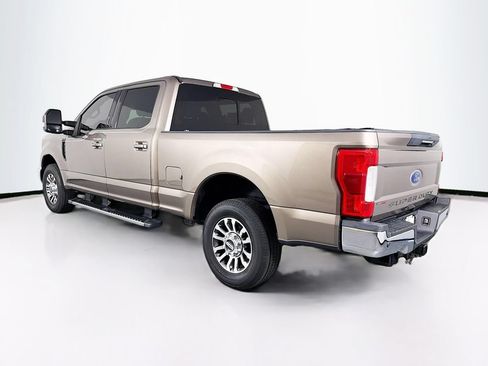 Used 2019 Ford F250 Lariat w/ Lariat Ultimate Package RWD image 7
