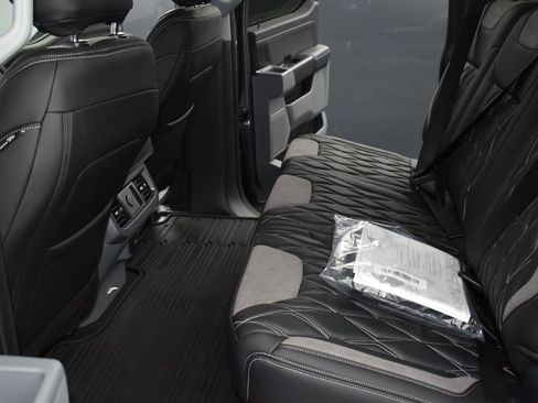 New 2025 Ford F250 XLT w/ Black Appearance Package image 12