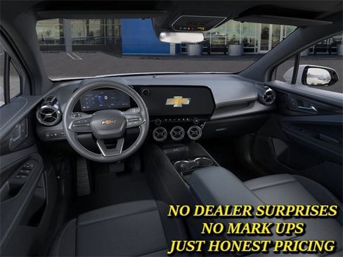 New 2025 Chevrolet Blazer EV LT image 15