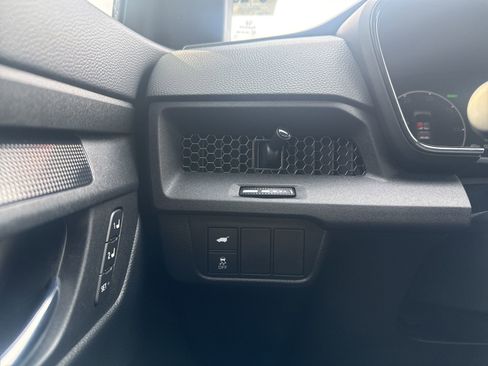 Used 2024 Honda CR-V Sport-L image 25