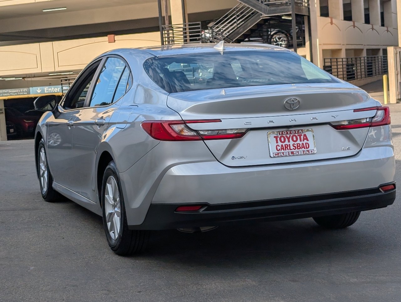 Used 2025 Toyota Camry LE FWD image 12