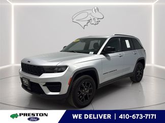 Used 2025 Jeep Grand Cherokee Altitude AWD/4WD video 1