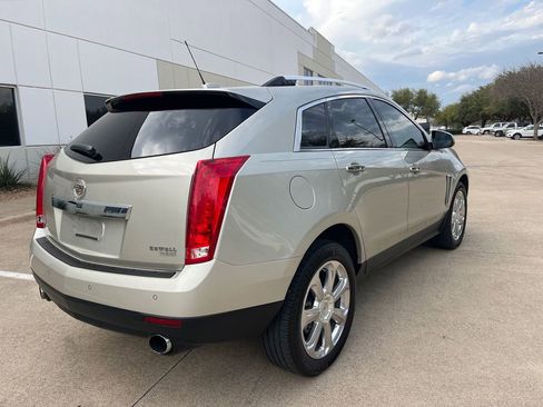 Used 2016 Cadillac SRX Performance w/ Driver Awareness Package image 9