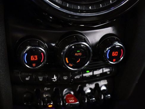 Used 2019 MINI Cooper S image 22