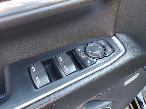 Used 2024 Chevrolet Silverado 2500 LTZ w/ LTZ Plus Package image 18