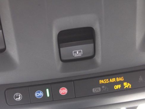 Used 2021 Chevrolet Suburban RST image 30