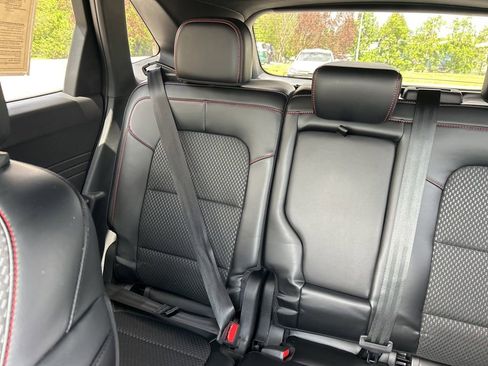 Used 2023 Ford Escape ST-Line w/ Tech Pack #1 AWD/4WD image 12