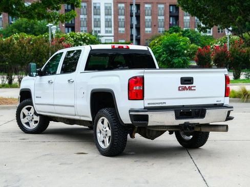 Used 2015 GMC Sierra 2500 SLT w/ Duramax Plus Package AWD/4WD image 21
