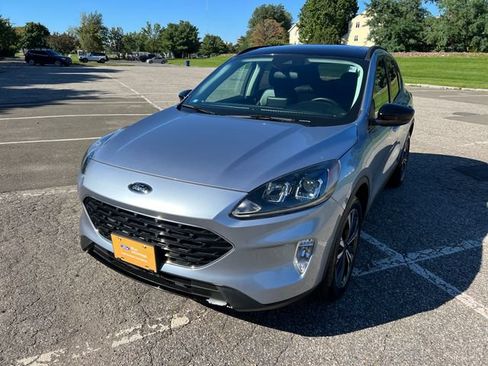 Used 2022 Ford Escape SEL w/ SEL Stealth AWD Package image 4