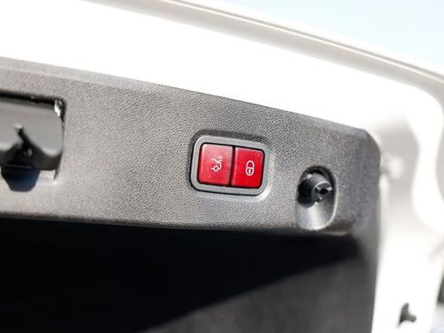 Used 2015 Mercedes-Benz CLS 400 image 51