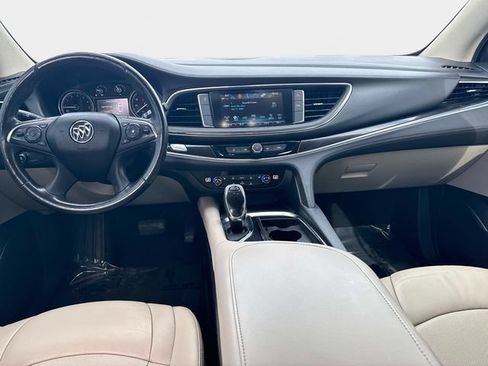 Used 2019 Buick Enclave Essence FWD image 13