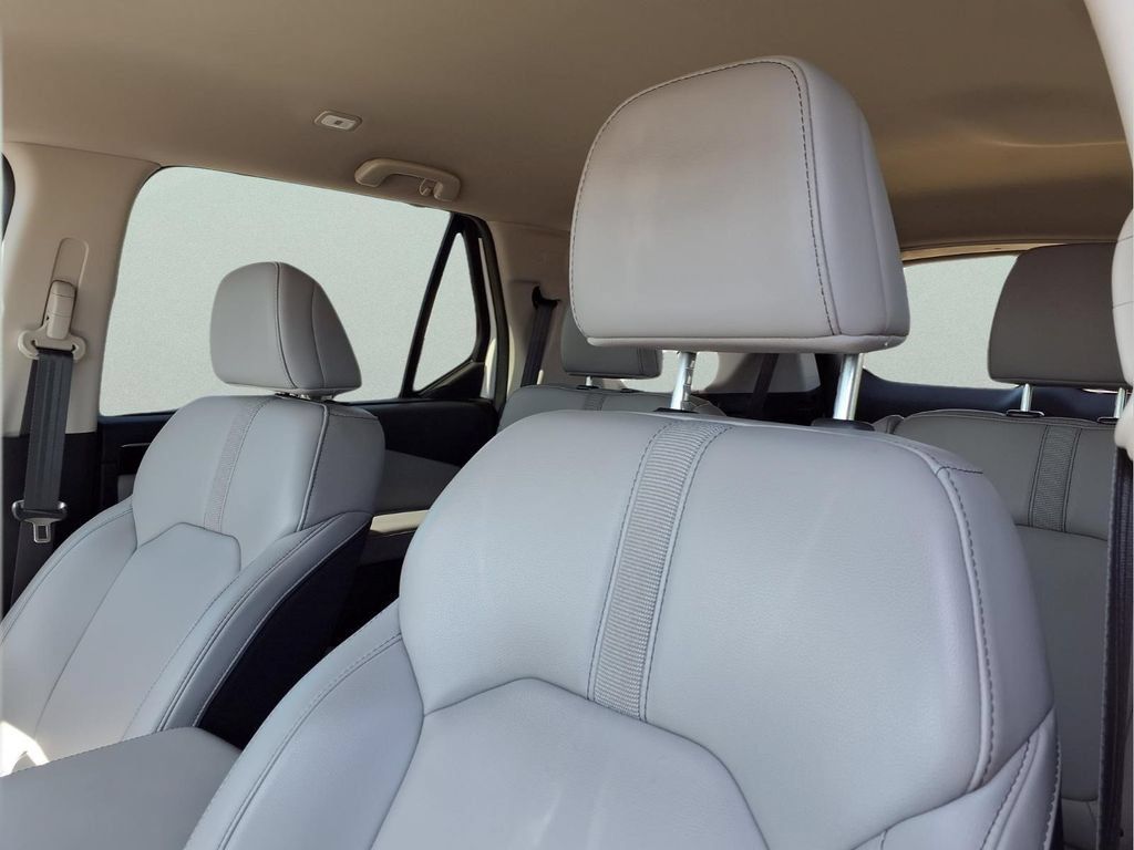 Certified 2023 Honda Pilot EX-L image 17