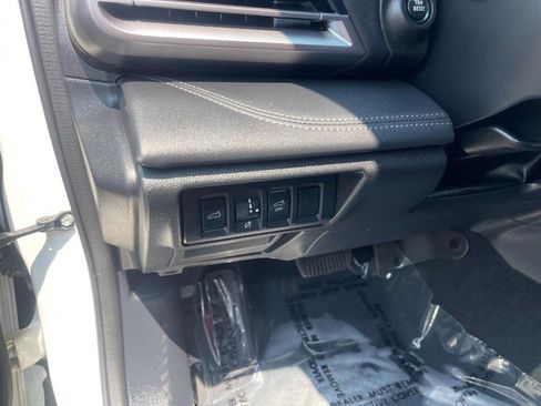 Used 2024 Subaru Outback Limited AWD/4WD image 23