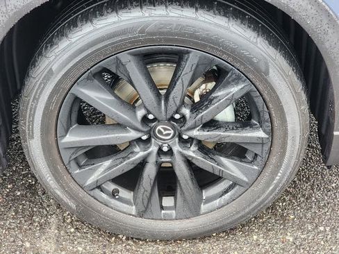 Used 2023 MAZDA CX-9 Carbon Edition image 9