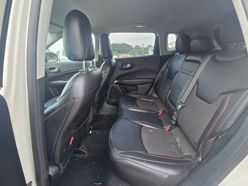 Used 2019 Jeep Compass Trailhawk AWD/4WD image 21