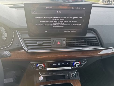 Used 2024 Audi Q5 2.0T Prestige image 17