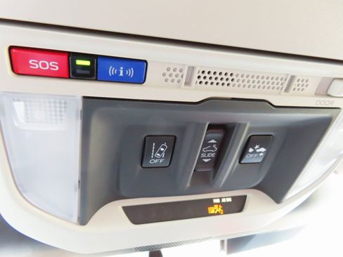 Used 2024 Subaru Forester Touring w/ POP Package 3 image 39