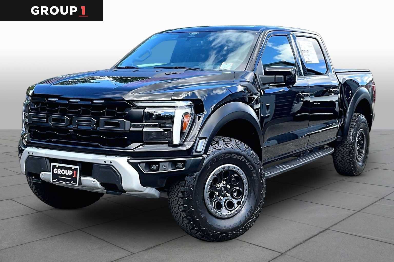 Used 2025 Ford F150 Raptor AWD/4WD image 1