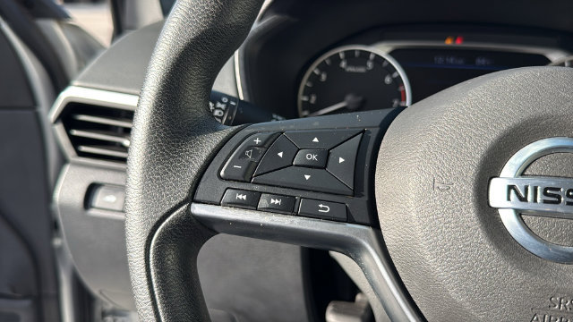 Used 2022 Nissan Altima 2.5 SV AWD/4WD image 24