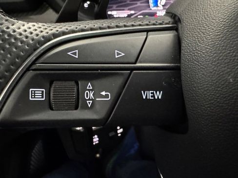 Used 2020 Lamborghini Urus image 20