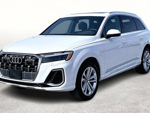 Used 2025 Audi Q7 3.0T Premium Plus AWD/4WD image 13