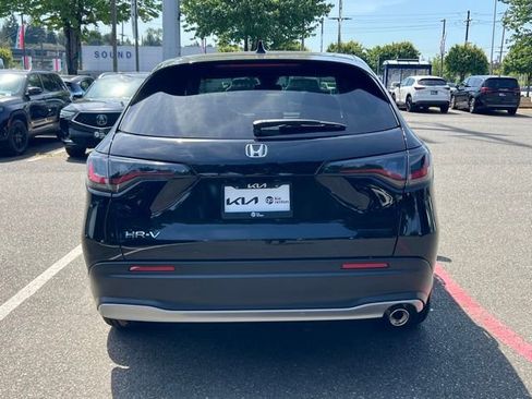 Used 2024 Honda HR-V Sport image 8