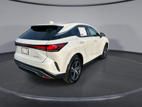 Used 2025 Lexus RX 350 FWD w/ Technology Package image 11