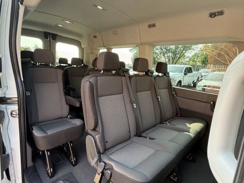 Used 2025 Ford Transit 350 XLT RWD image 7